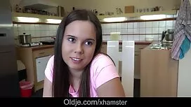 Zgrožena učiteljica  ...