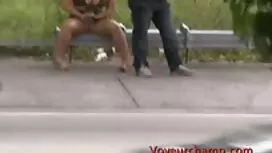 Azijska djevojka je  ...