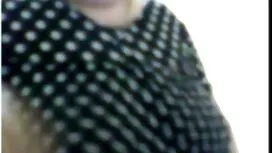 Uzbuđena porno baybi ...