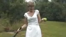 Slatka Azijka daje s ...