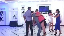 Jessica je porno cu  ...
